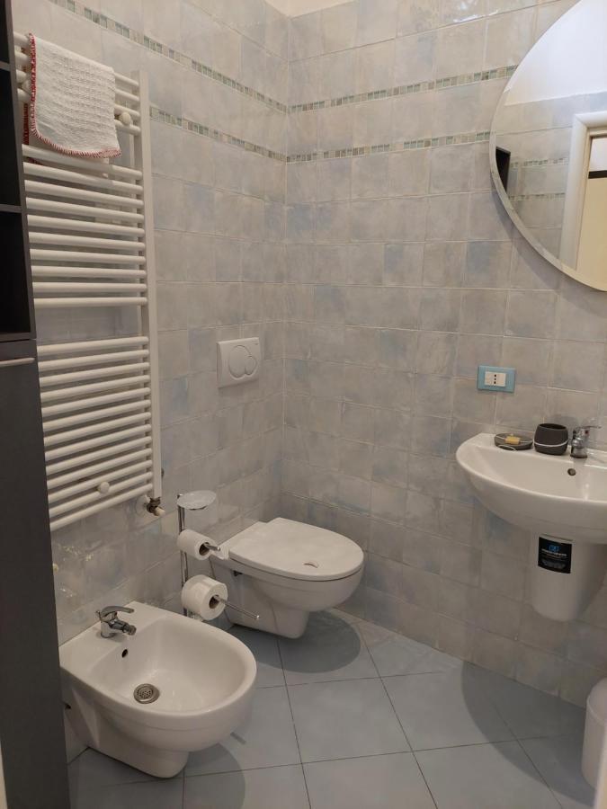 2Towers Holiday House_Centro Storico Di โบโลญญา ภายนอก รูปภาพ